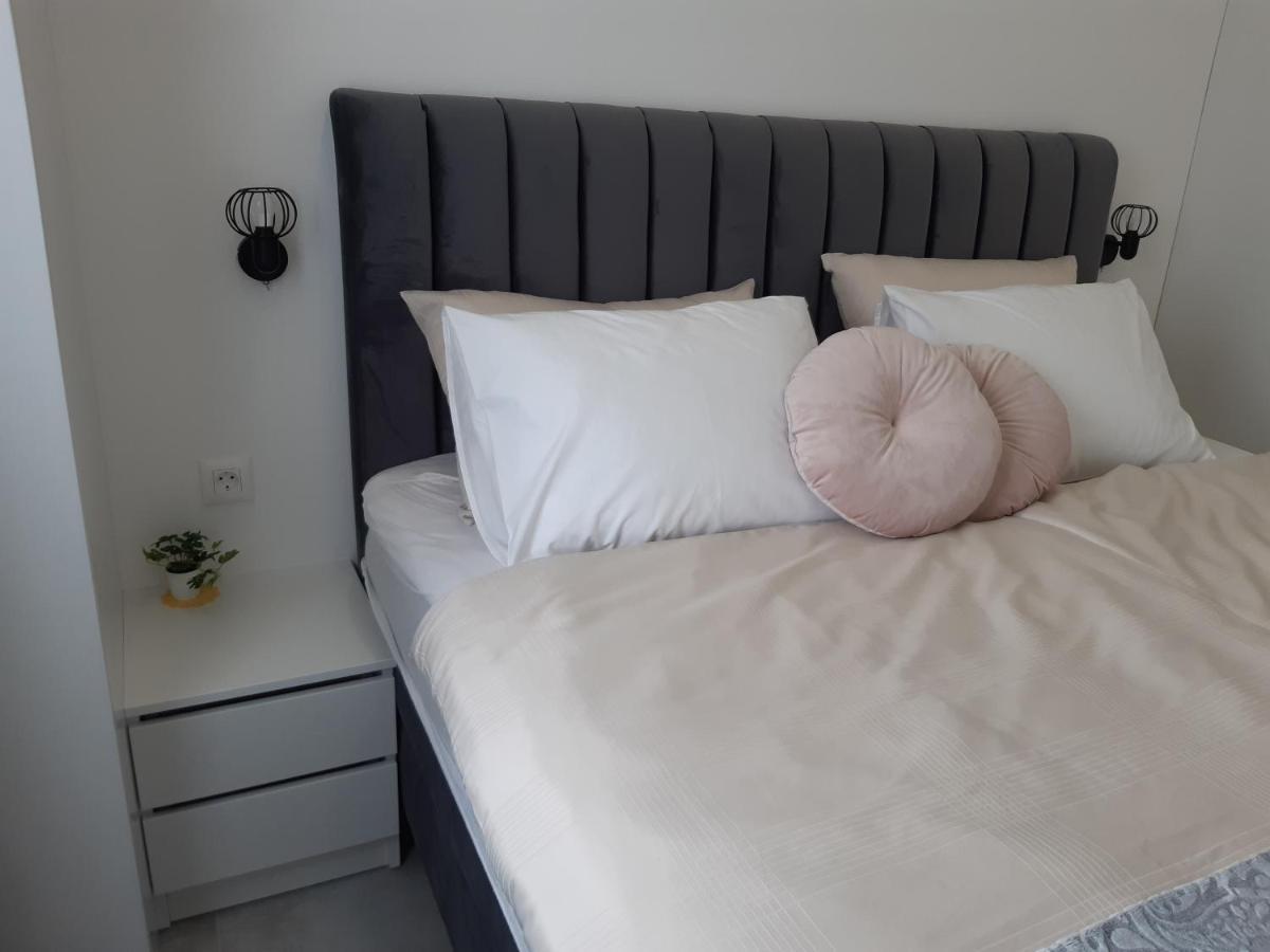 Apartments Croatiasun 沃迪切 外观 照片