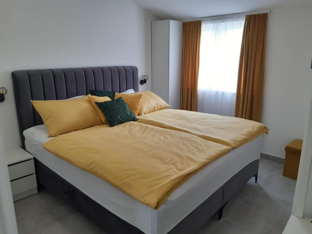 Apartments Croatiasun 沃迪切 外观 照片