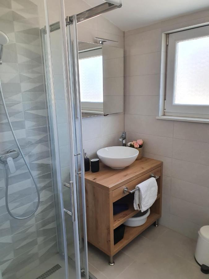 Apartments Croatiasun 沃迪切 外观 照片